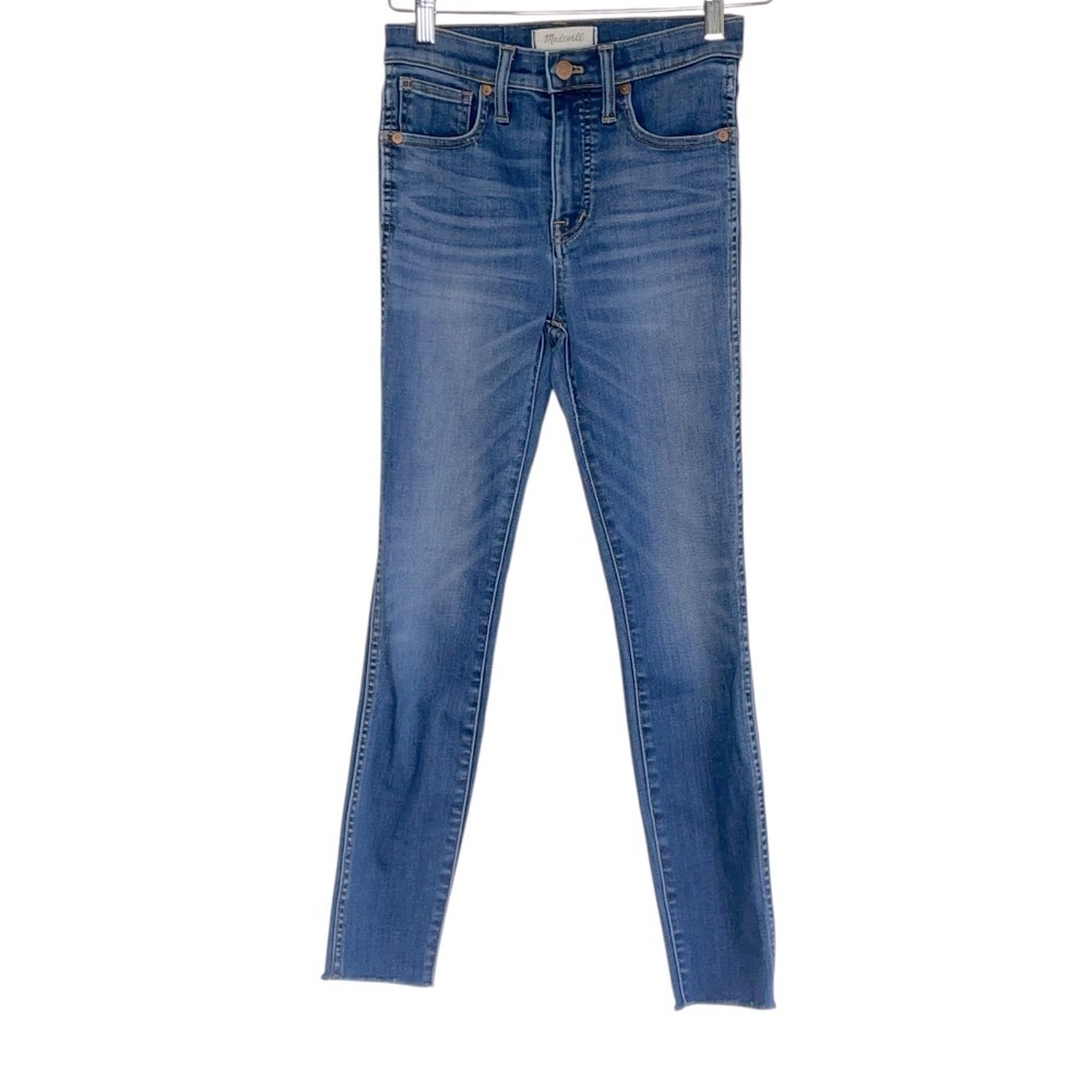 Madewell Blue High-Rise Skinny Jeans with Frayed Hem size 25 style #G7391